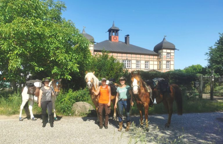 Forstgut Köckern bei Zörbig – neue VFD anerkannte Wanderreitstation